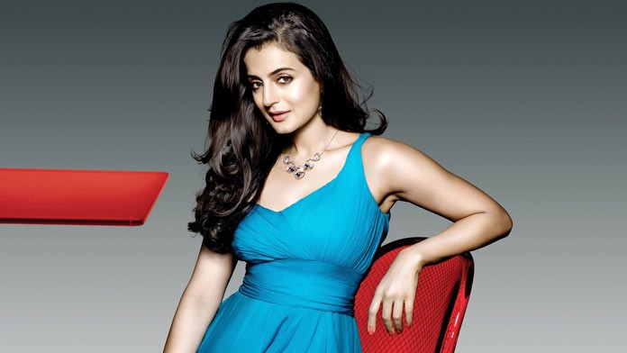 আমিশা প্যাটেলের বাবা-মায়ের বাড়িতে গয়না চুরি, গৃহকর্মী গ্রেফতার